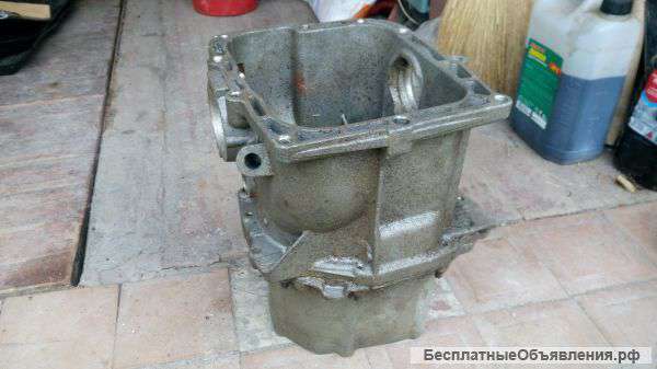 Картер редуктора переднего моста азлк, Москвич
