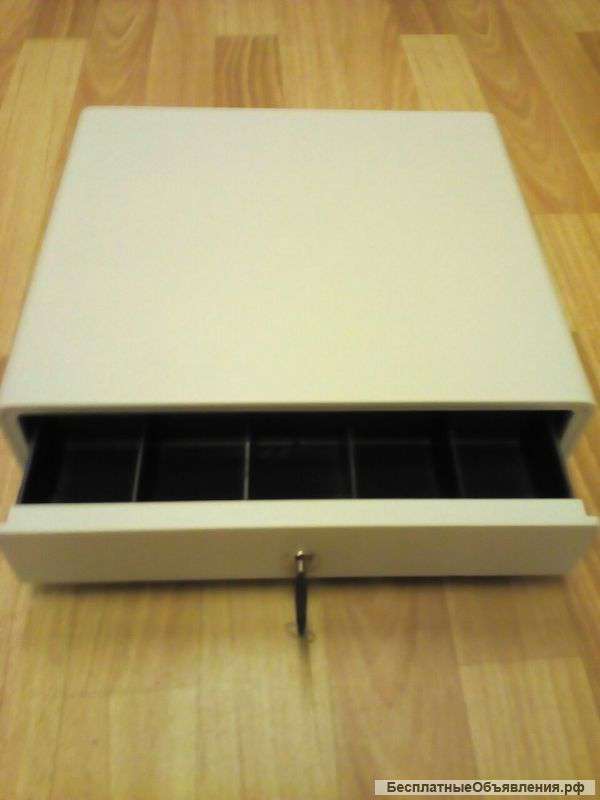 Денежный ящик надежный