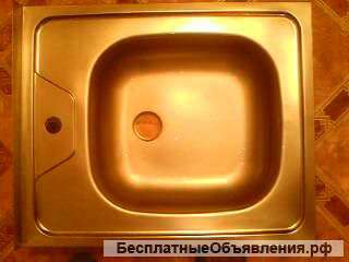 Мойка для кухни накладная