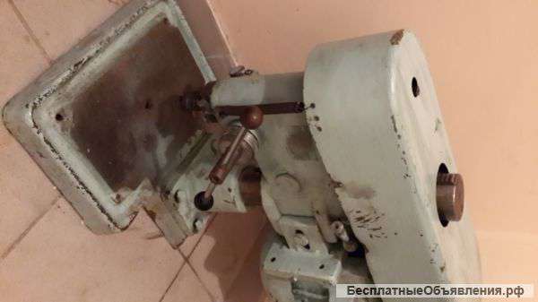 Станок вертикально-сверлильный