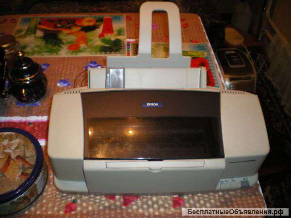 Принтер Epson Stylus Color 880