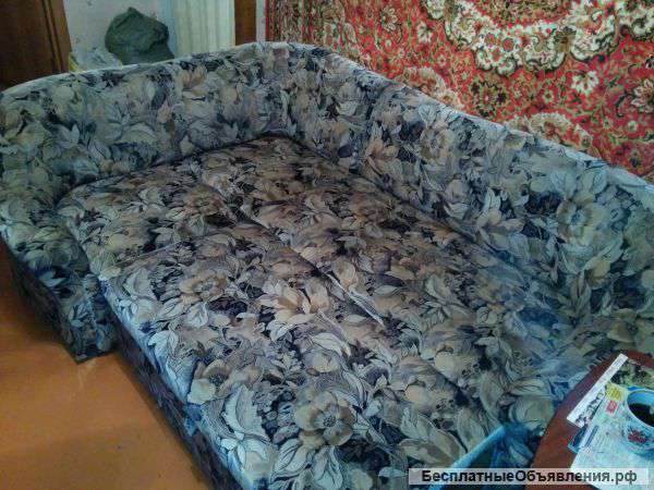 Угловой диван б/у