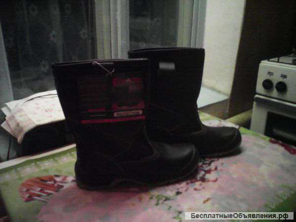 Коданные сапоги новые