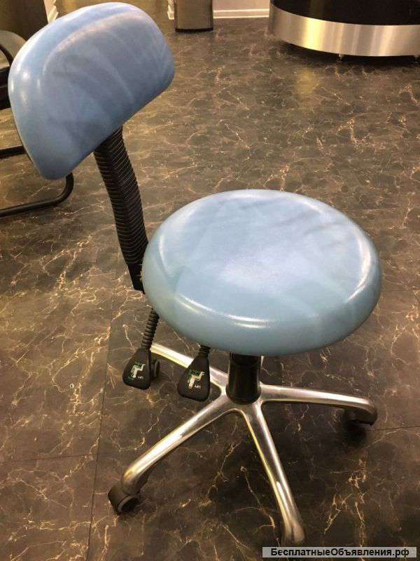 Стоматологический стул