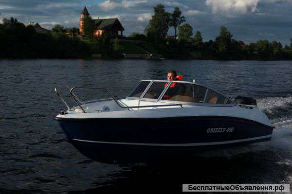Катер Grizzly 490DC