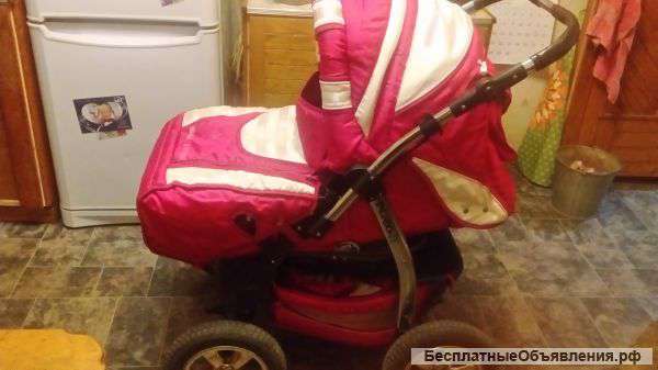 Коляску в хорошем состоянии