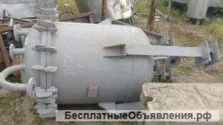 Емкость нержавеющая,объем — 0,5 куб.м., вертикальная, толстостенная
