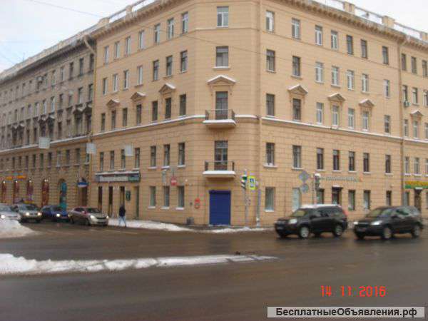 Магазин у метро