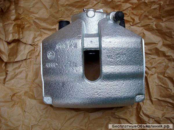 Суппорт передний левый VAG 1K0615123E VW Passat CC / Golf V