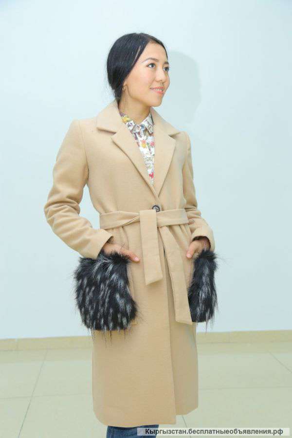 Стильное женское пальто, разных цветов размеров и фасонов