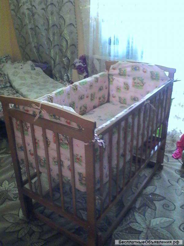 Кроватка маятник