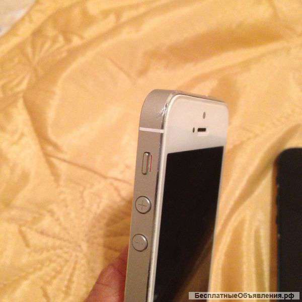 Продажа iPhone black and white 16 gb