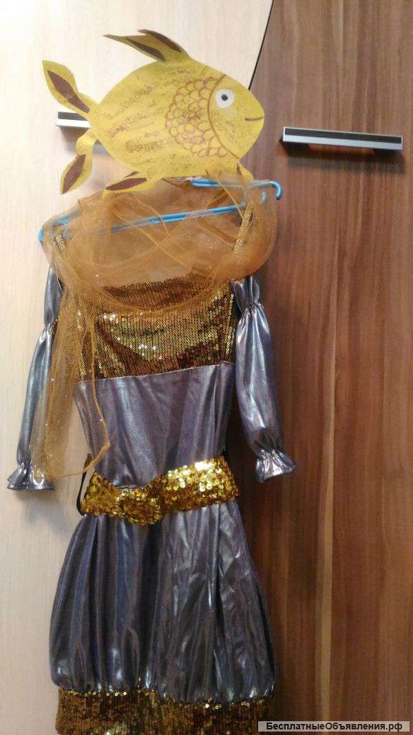 Нарядное платье
