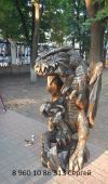 Деревянная статуя ручной работы