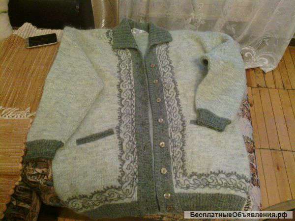 Кофта для бабушек махеровая
