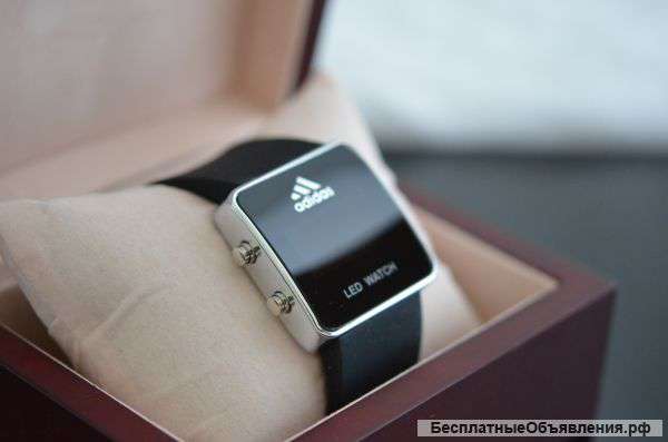 Чаcы Adidas Led sport