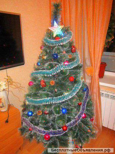 Искусственные елки