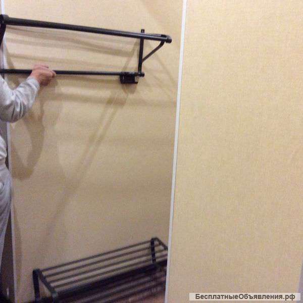 Вешалка в прихожую