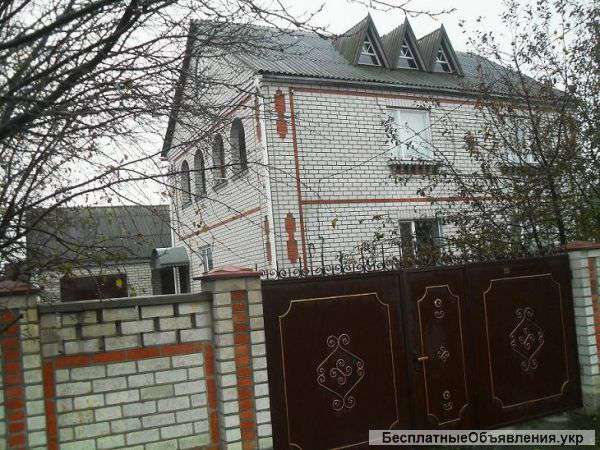 Благоустроенный 2-этажный дом