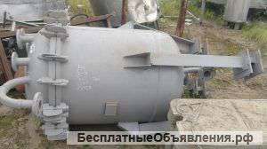 Емкость нержавеющая, объем — 0,5 куб.м.