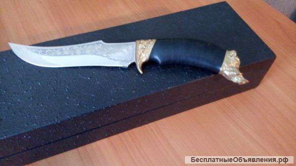 Подарочный нож "Охота на кабана"