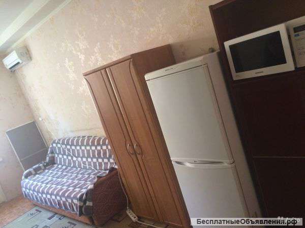 Сдаю коммунальную квартиру