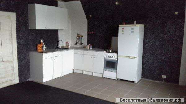 Сдам пол дома