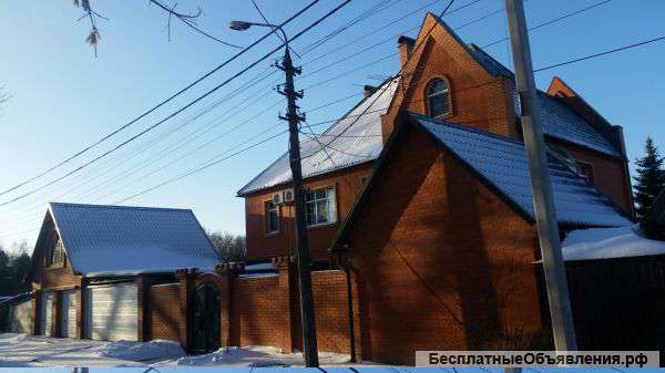 Дом 384 м² на участке 18.5 сот.