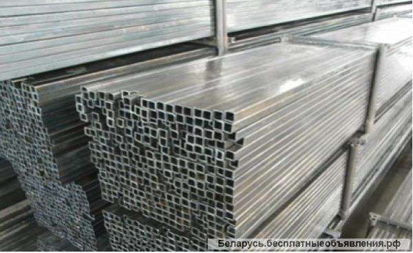 Труба профильная. Крытый склад.