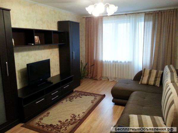 Сдам квартиру на сутки улМитрофанова 17