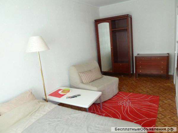 Сдаю комнату в отличной квартире в центре