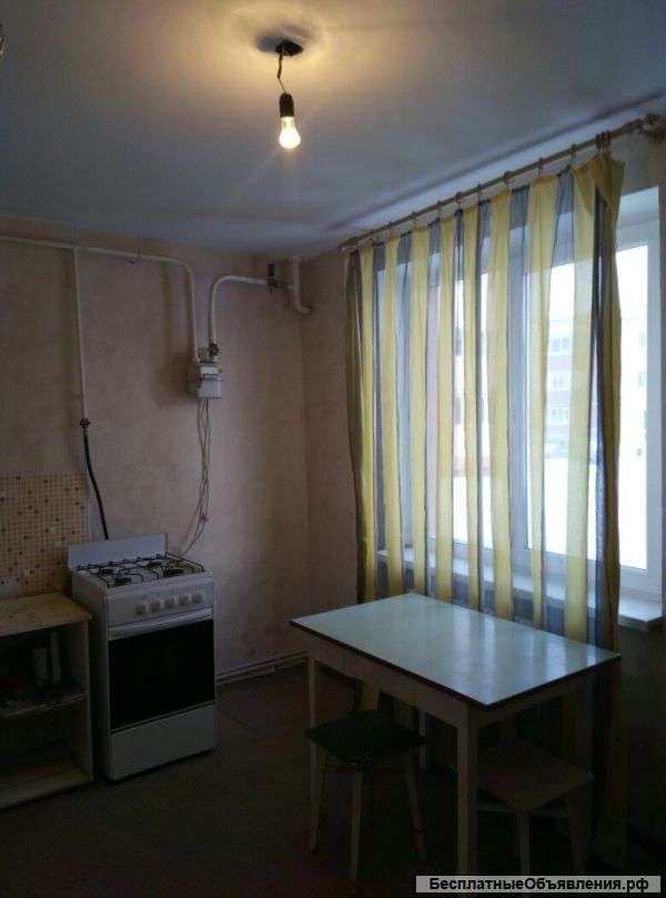 Однокомнатную квартиру в НовоМаксимовке