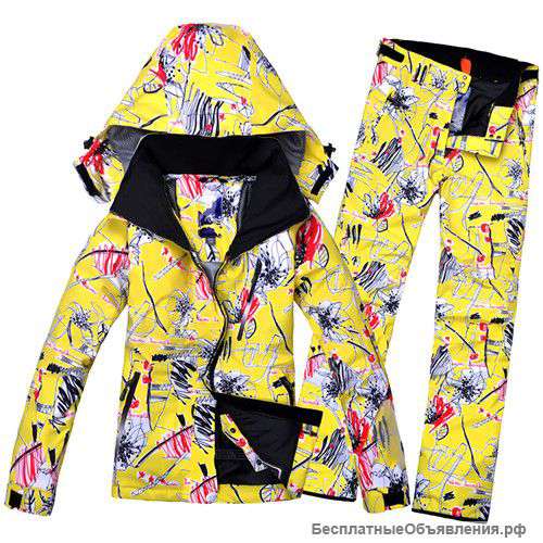 Горнолыжный/сноубордический костюм