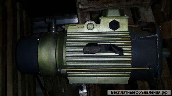 Электродвигатель синхронный 4СХ2П100L8ПЕ2 УХЛ4 21Н*м 110В