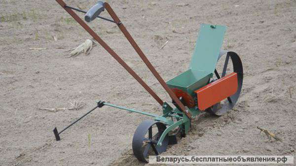 Ручная однорядная сеялка