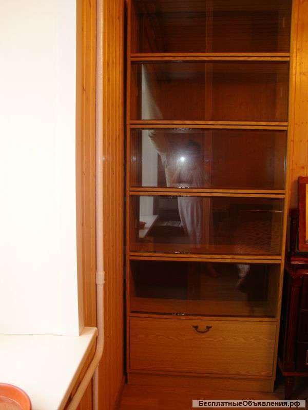 Полки подвесные