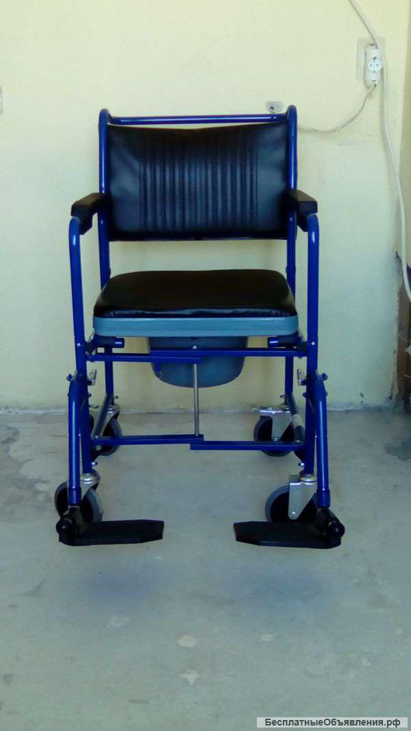 Новое кресло-стул на колёсах с санитарным оснащением фирмы "Ortonica" TU 34