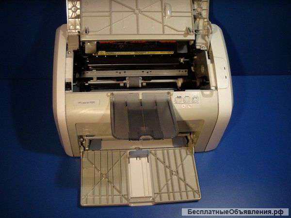 Лазерный принтер HP 1020