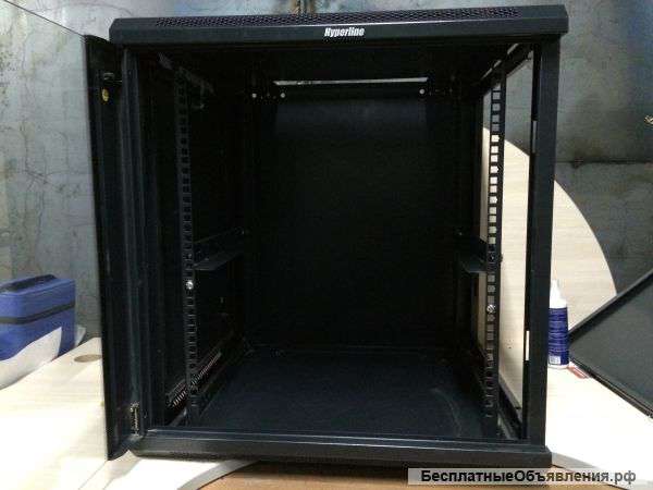 Настенный шкаф серии TWM Hyperline 12U