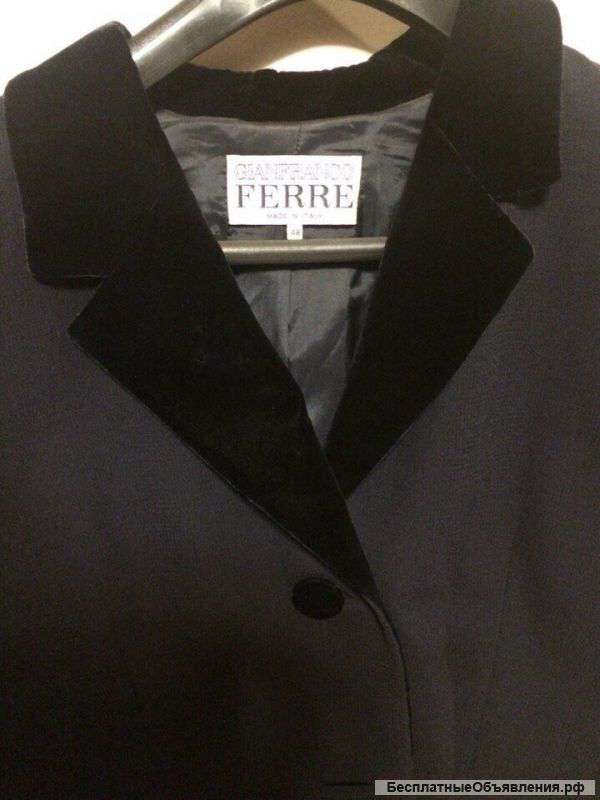 Пиджак женский Ferre