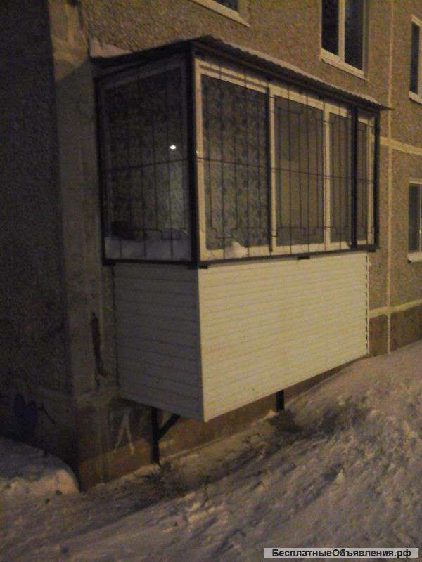 2 к квартиру в центре Гайвы