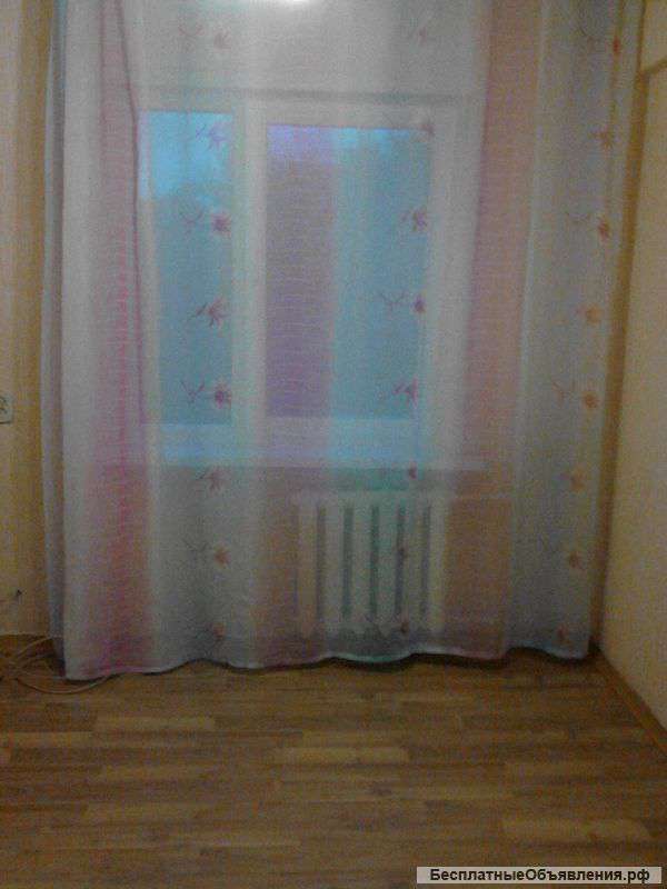 Комнату в общежитии, Кутузова, 21