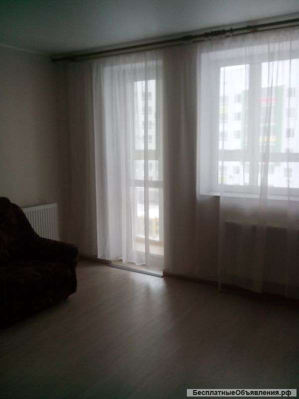 Сдам на длительный срок квартиру-студию