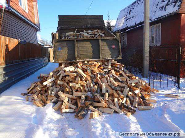 Колотые дрова из дуба, ясеня либо акации