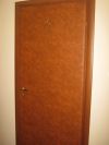 Отделка дверей кожзаменителем ,врезка замка