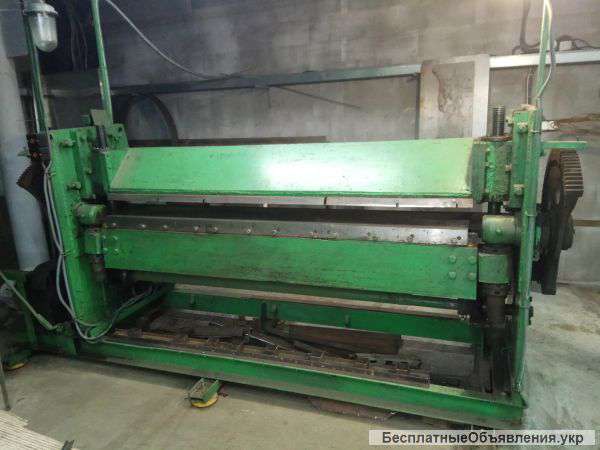 Листогиб с поворотной балкой