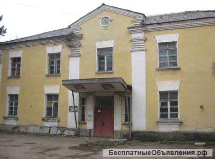 Нежилое здание с земельным участком в Москве