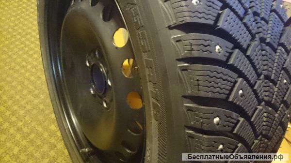 Новые шипованные шины на дисках