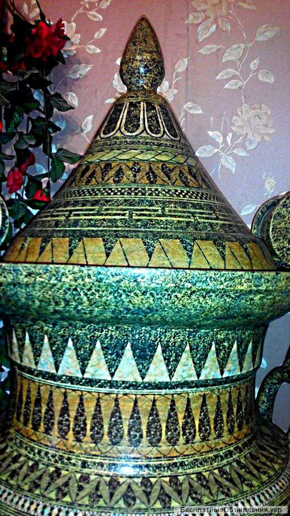 Ваза с крышкой, высота 1 метр 14 см, диаметр 50 см. Ручная роспись.