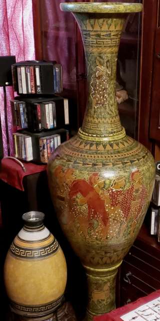 Напольная ваза разборная из трех частей 144 см. Ручная роспись, гравировка.